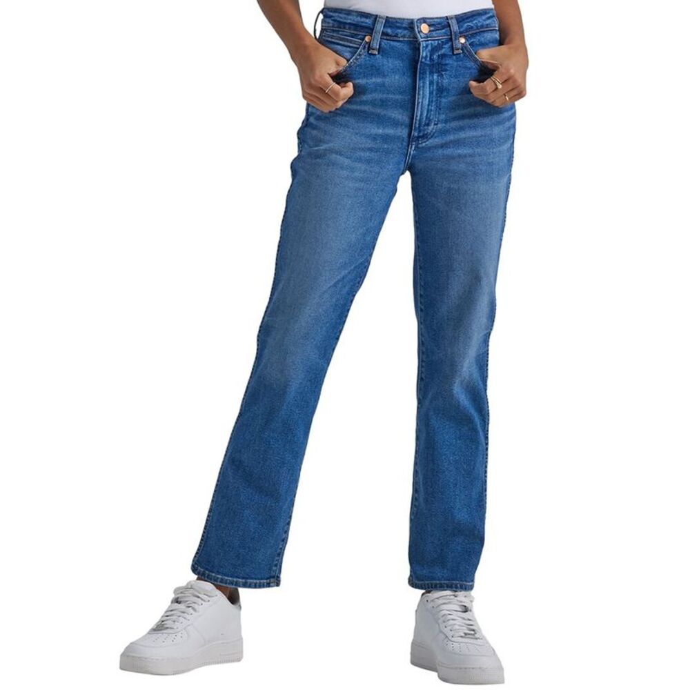 Wrangler Wild West Smoke Sea Straight Leg Jean